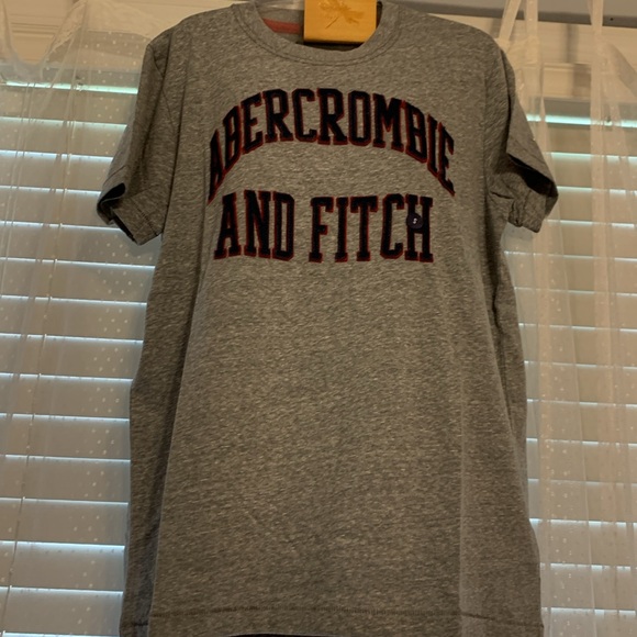 Vintage Abercrombie & Fitch Muscle Fit Embroidered Logo Tee. - Picture 2 of 9